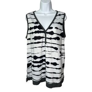 SIMPLE Suzanne Betro Women’s XL Contrast Hem Striped Henley Tank Top